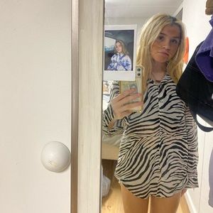 Princess Polly/ zebra print button down shirt